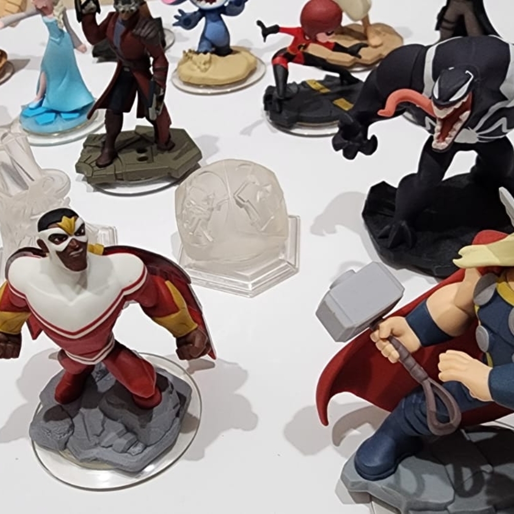 Disney Infinity Kids Toy Figurine Set - Multicolor Lot A